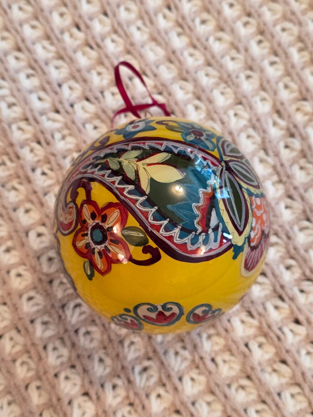 Vera Bradley 2012 LG Multicolored Floral Paisley Christmas Ornament Original Box